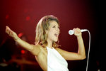 PD1001_Celine_DION_P.jpg