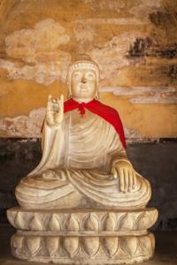 buddha-statue-in-karana-mudra.jpg
