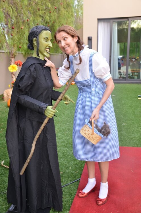 2025-10-31 Off. Halloween Posting.jpg